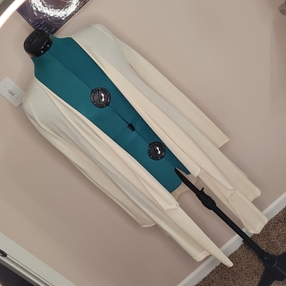 Calypso sweater